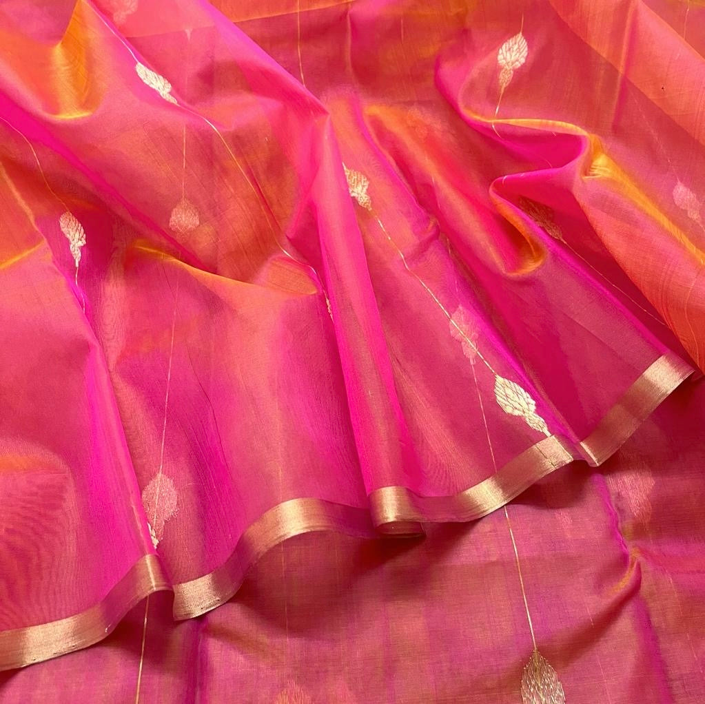 Coral pink dual tone Chanderi organza silk saree with jhumka motifs all over