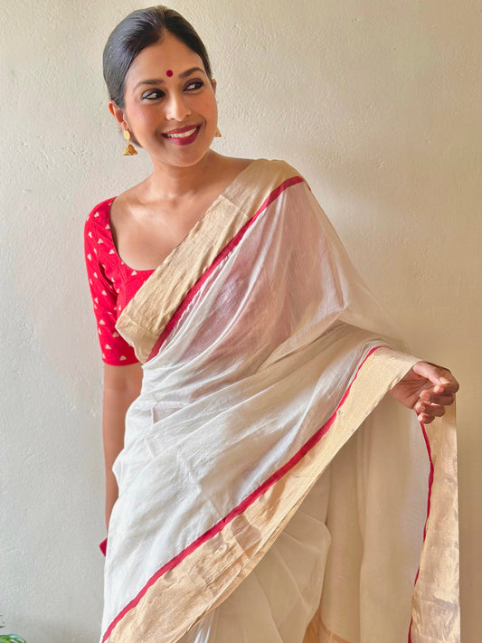 Off white & red maheshwari saree with zari lines on pallu