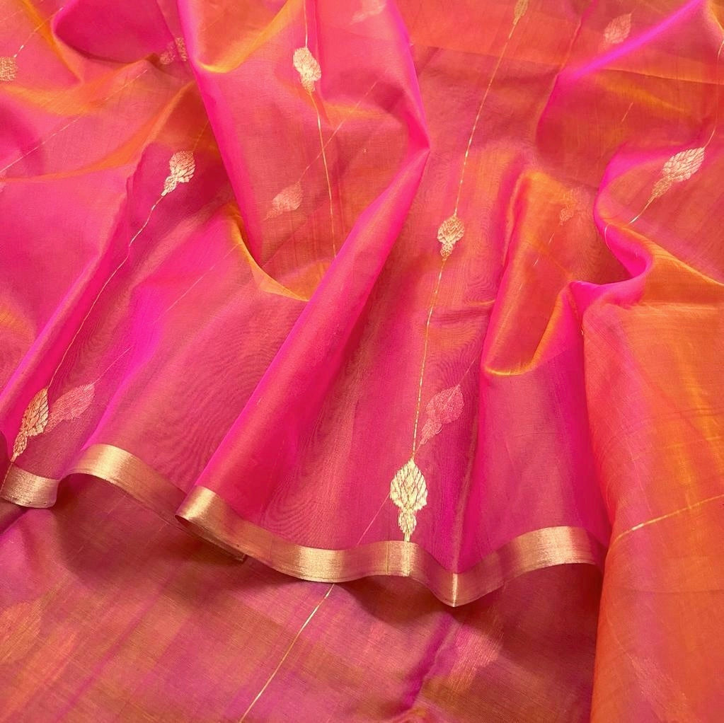 Coral pink dual tone Chanderi organza silk saree with jhumka motifs all over