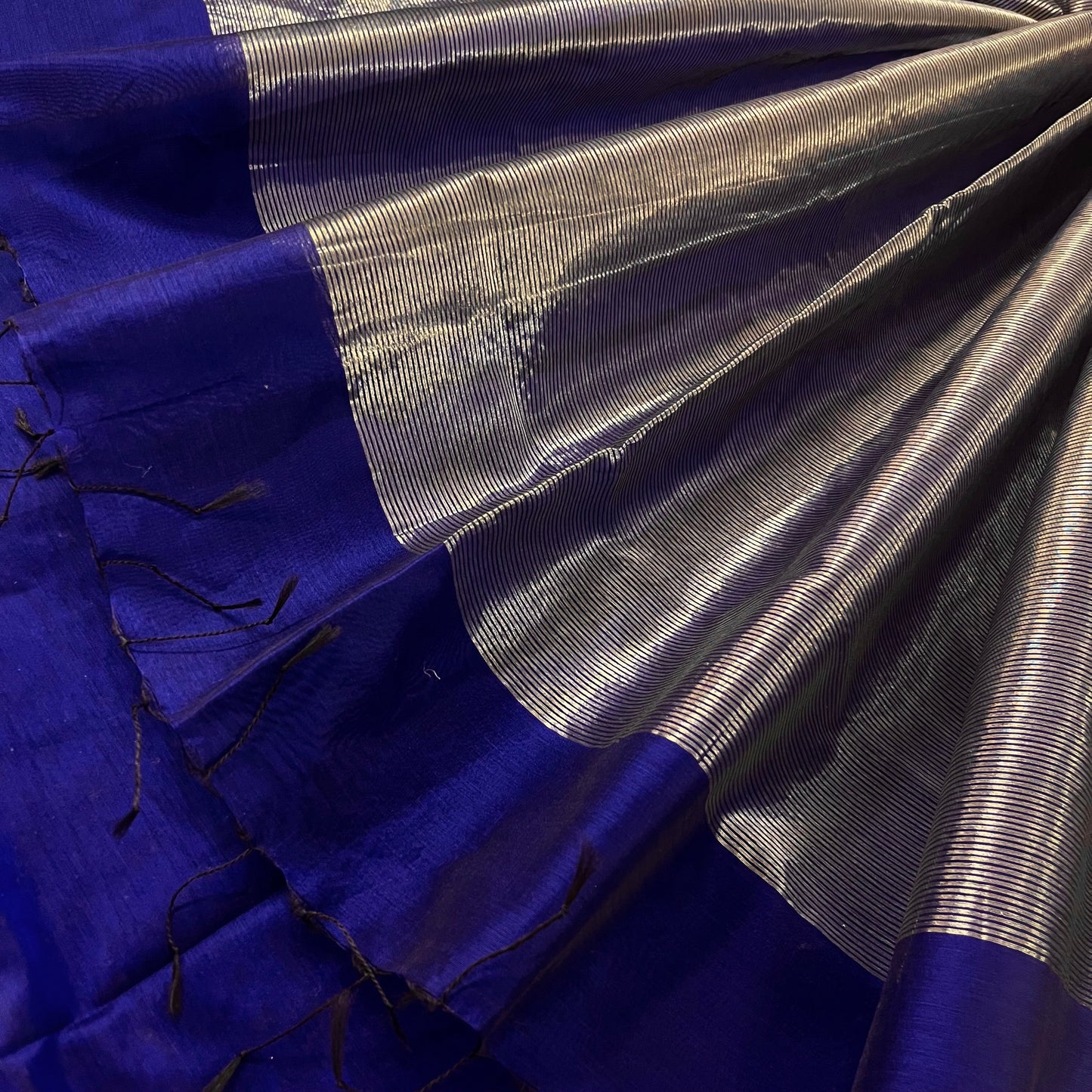 Dark blue and silver maheshwari saree with zari border