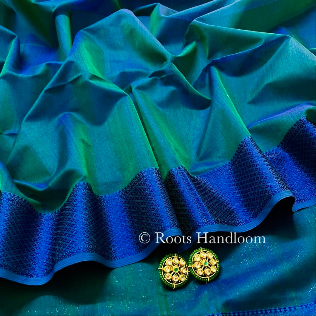 Peacock green and blue dual tone Maheshwari saree with resham border