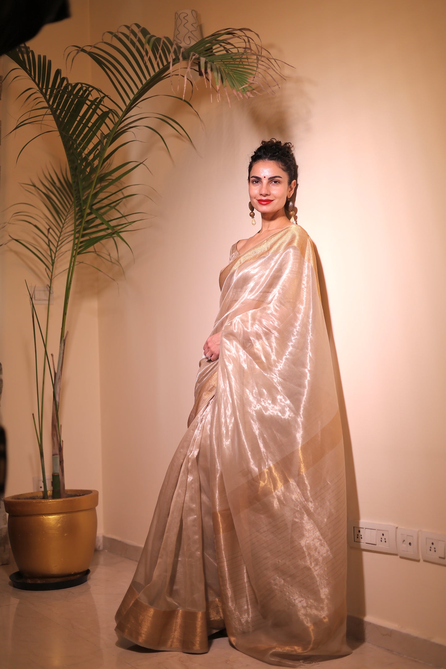 Champagne gold maheshwari tissue silk saree with zari border
