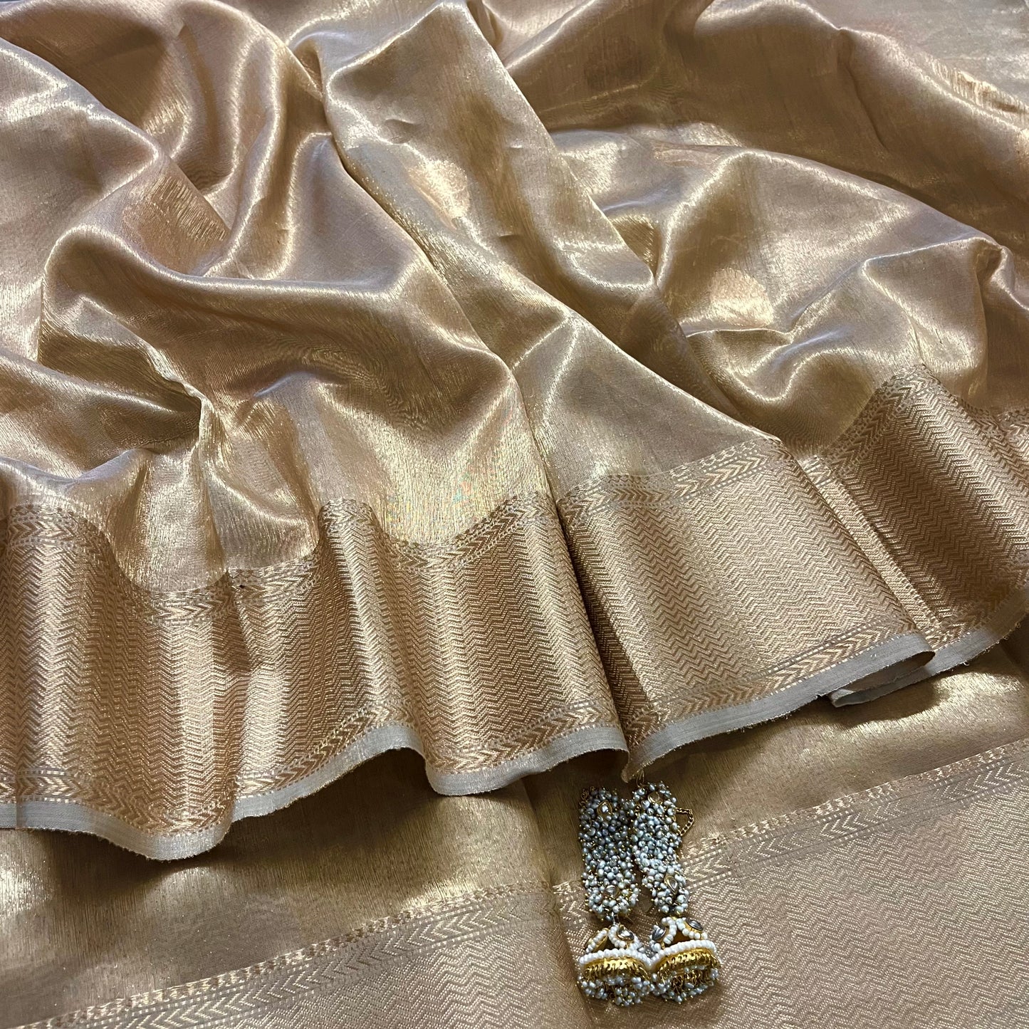 Hazelnut gold maheshwari tissue silk saree with flower motifs all over