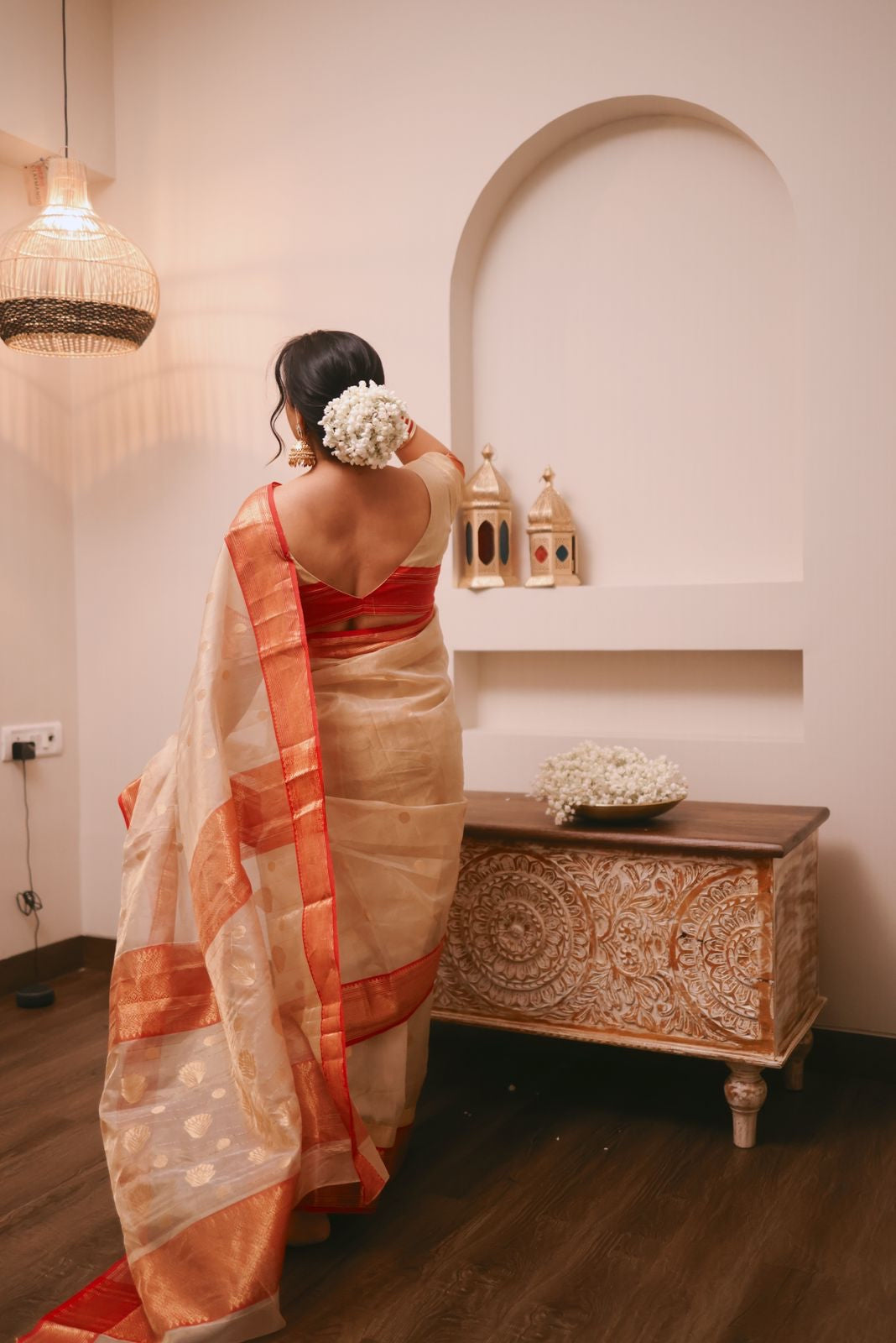 (Shop the look) Gold Beige & Red Chanderi Silk Saree with Zari bootis all over