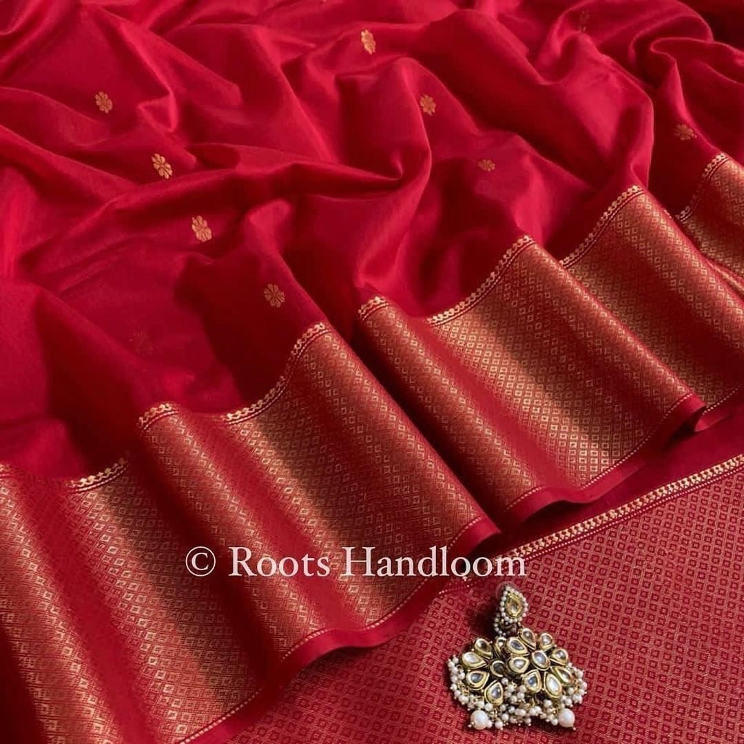 Red Maheshwari Saree with Flower Bootis all over