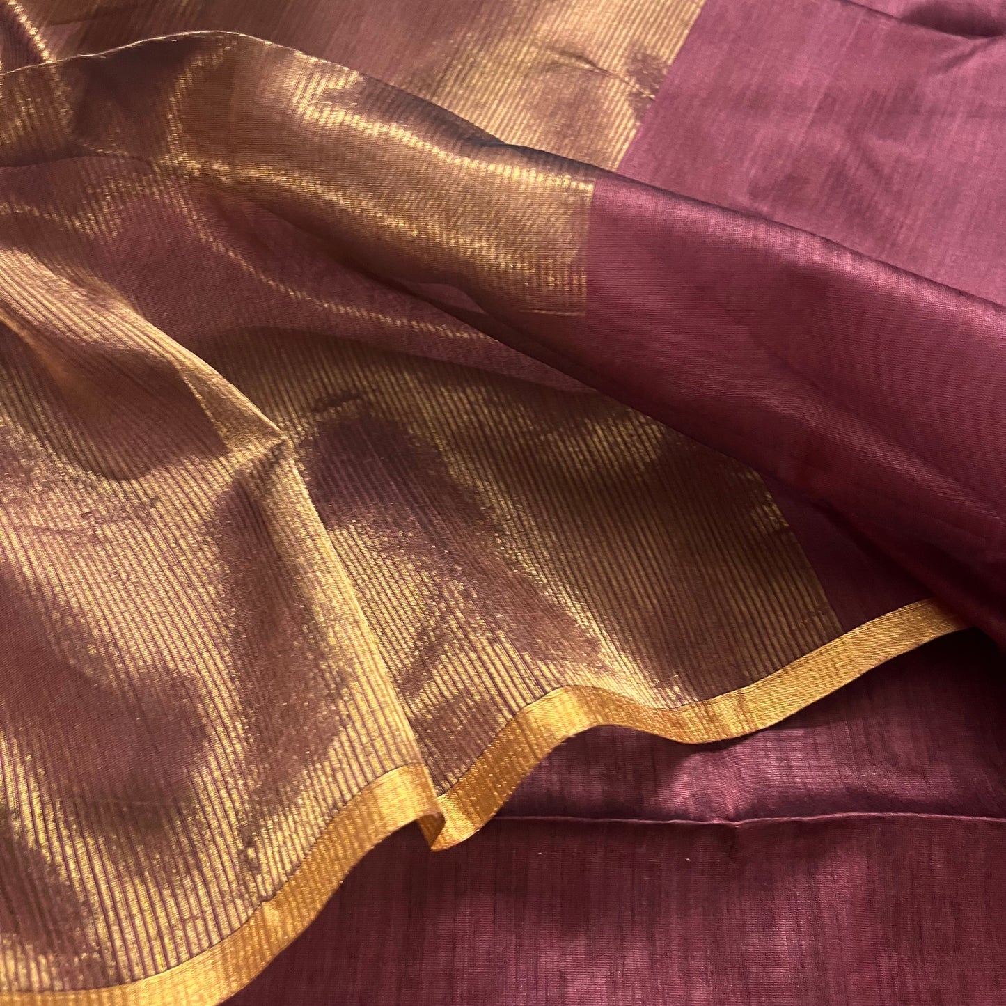 Rust pink and gold Maheshwari with zari border