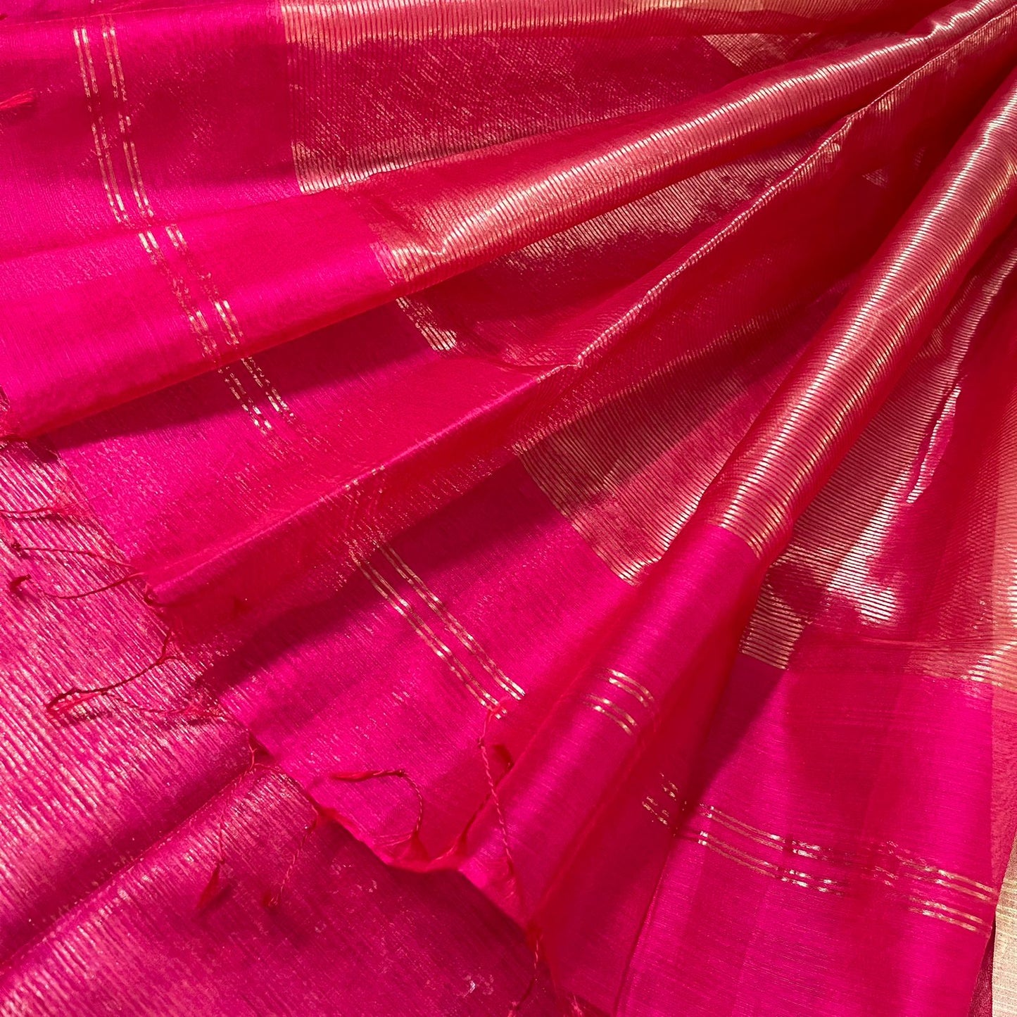 Strawberry pink maheshwari saree with zari lines all over