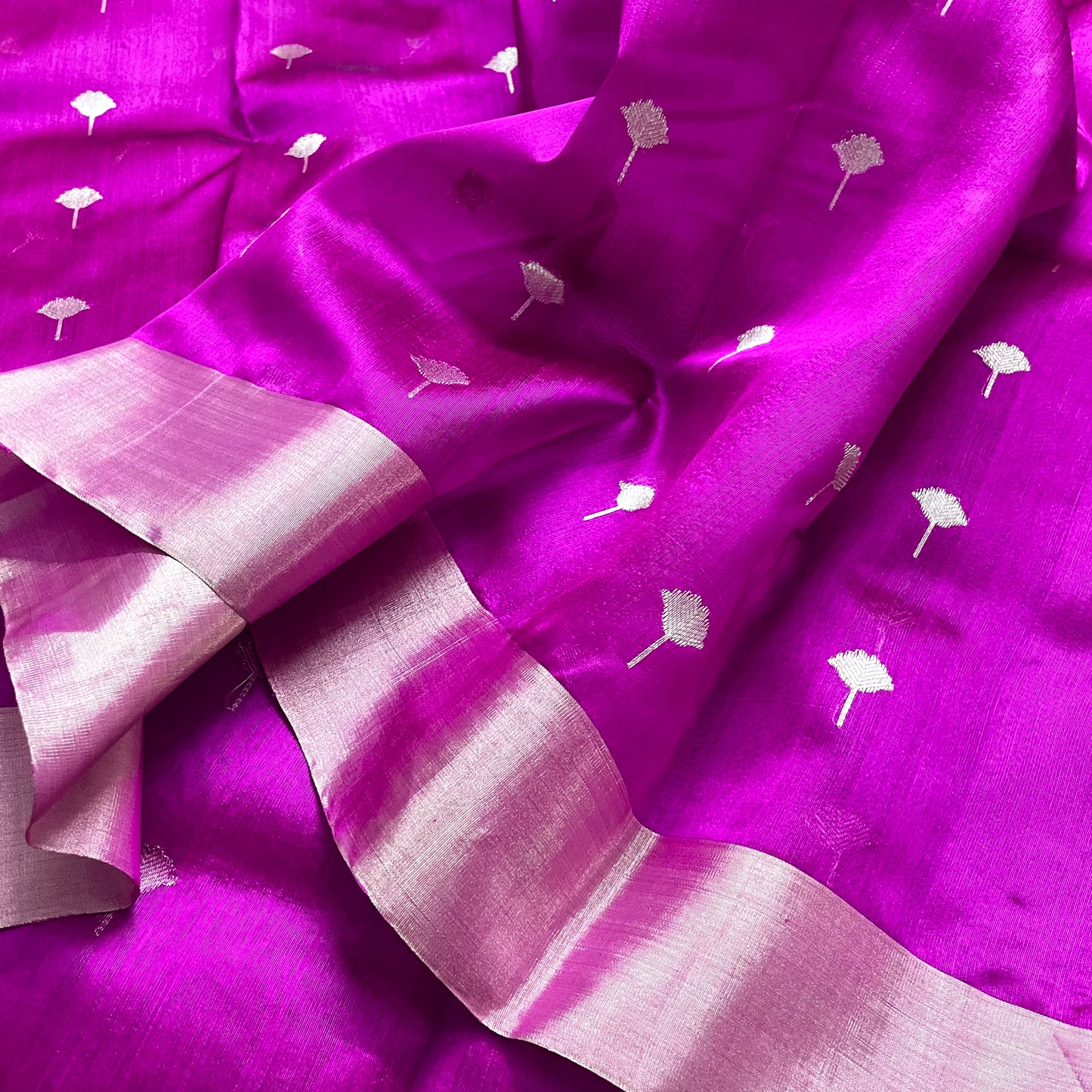 Magenta chanderi silk saree with zari motifs all over