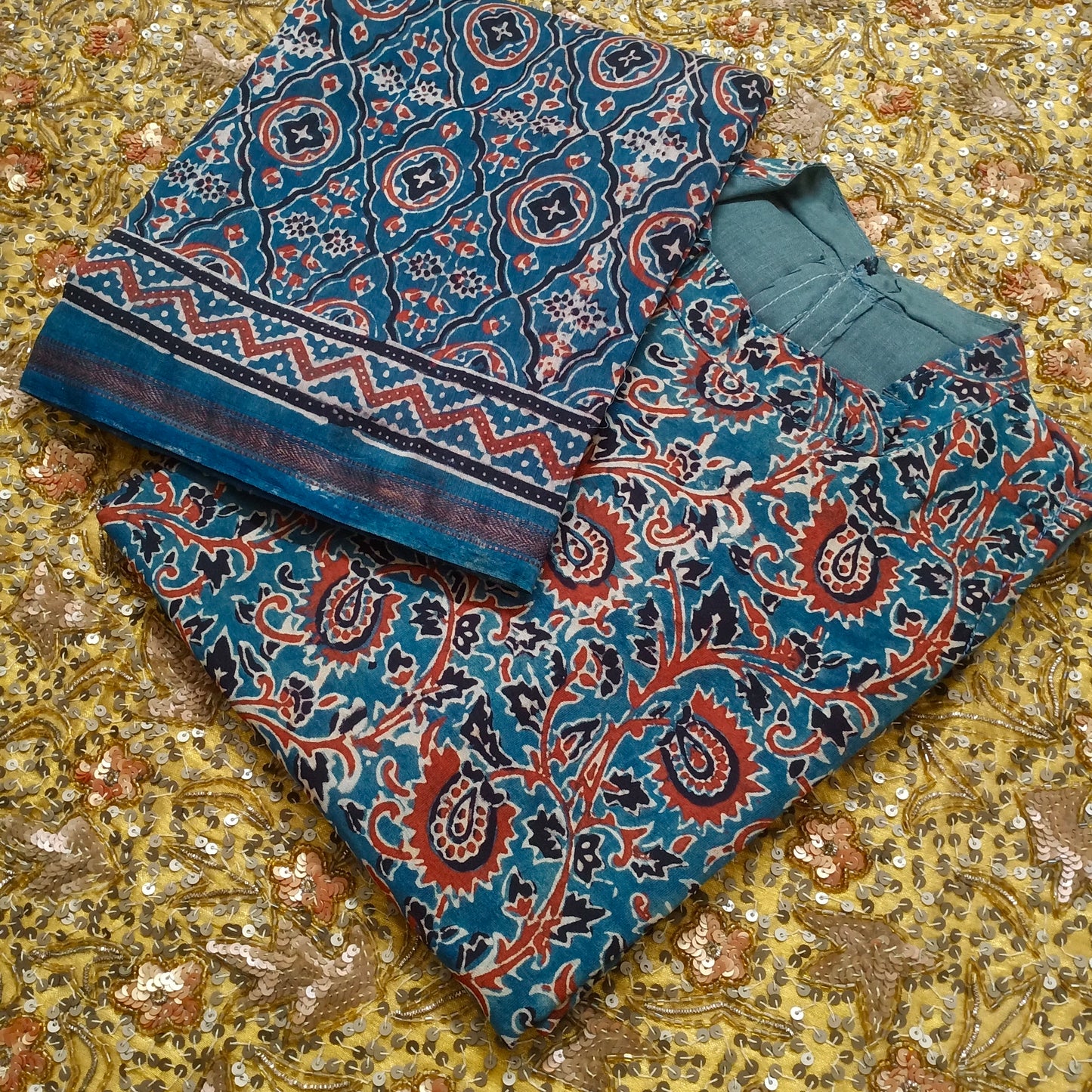 Teal maheshwari stitched suit with block print all over