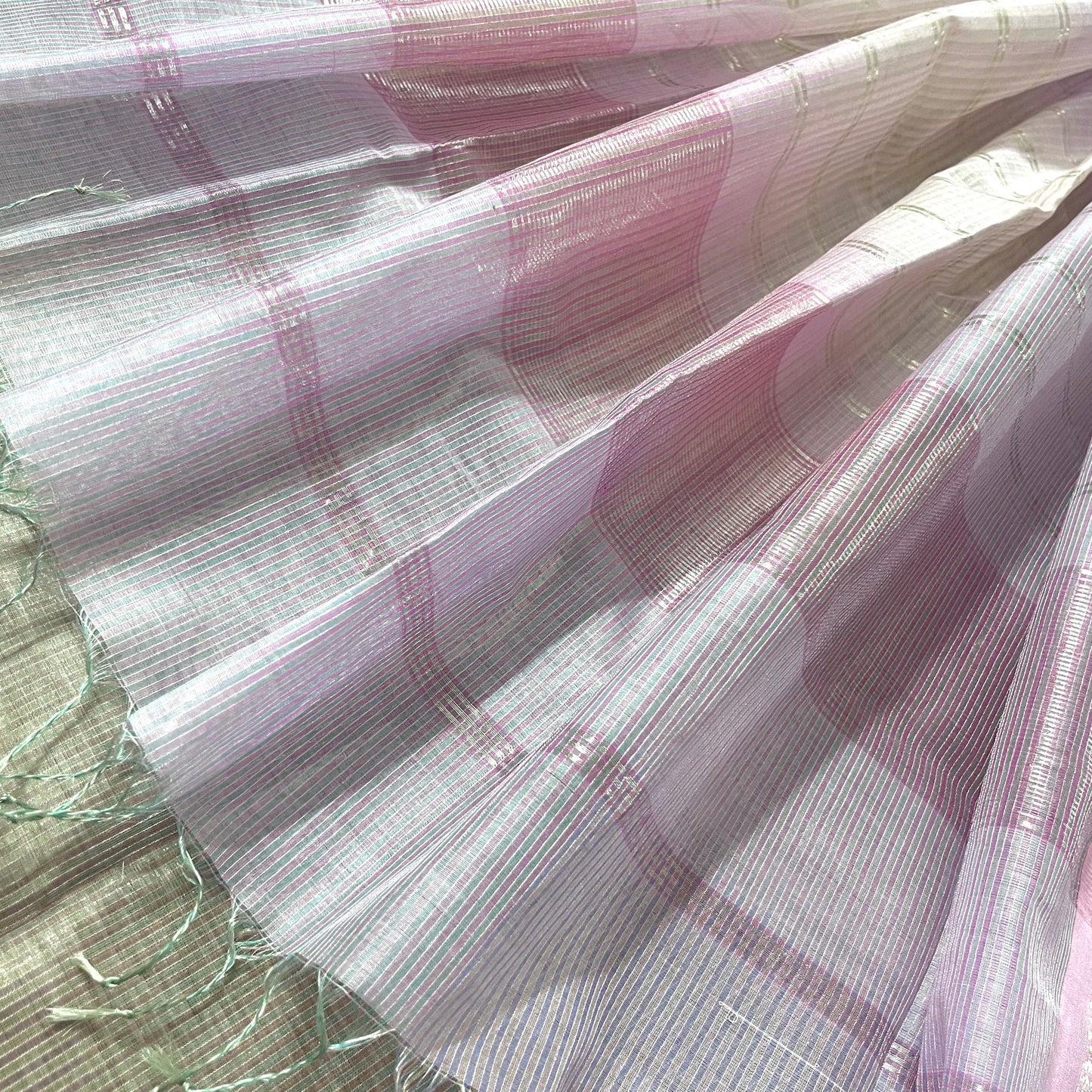 Pink and grey shaded maheshwari saree with zari lines all over