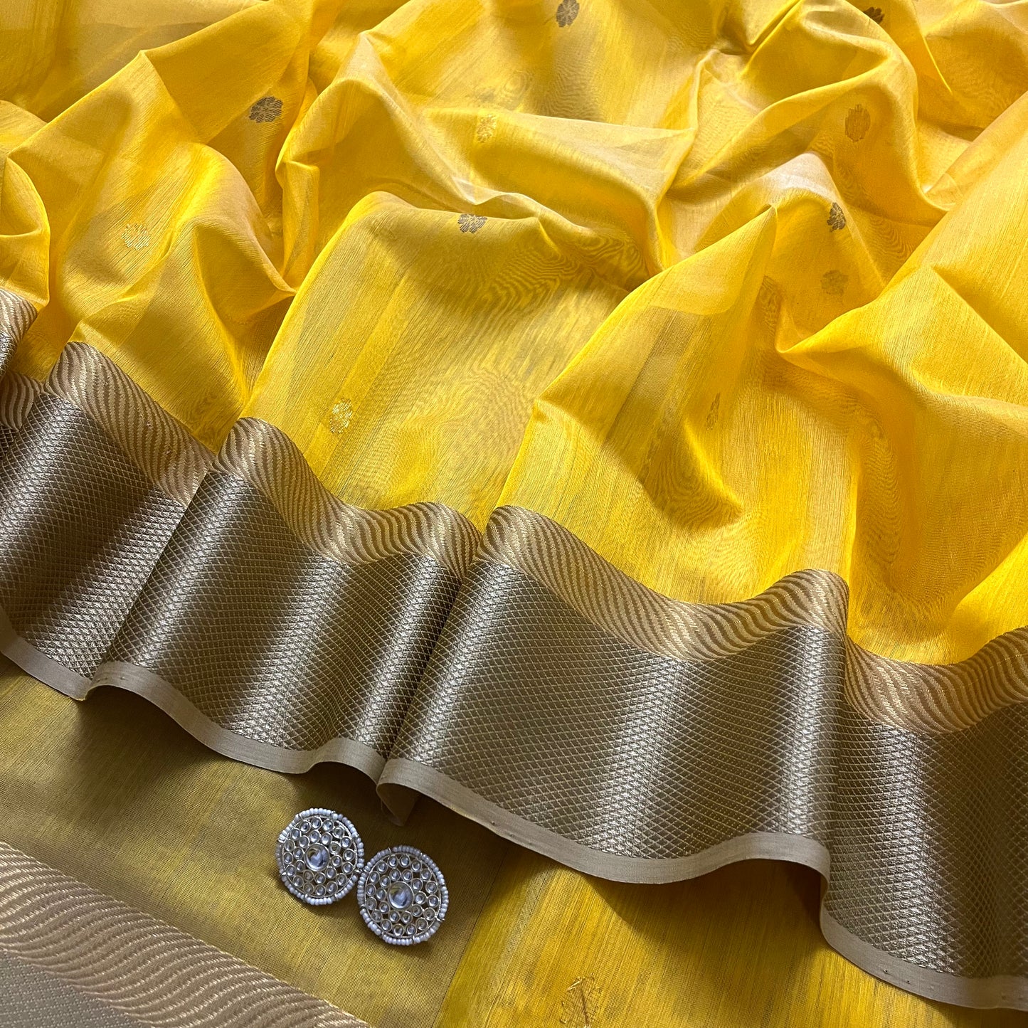 Yellow maheshwari saree with resham border