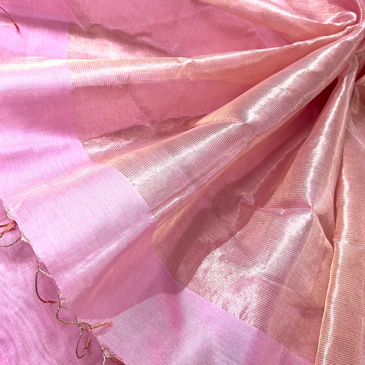 Rose pink maheshwari tissue silk saree with zari lines on pallu